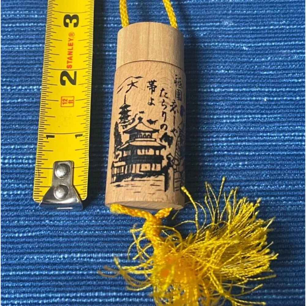 Japanese Samurai Dochu Inro Wooden Coin Pill Purse Traffic Safety 998A
